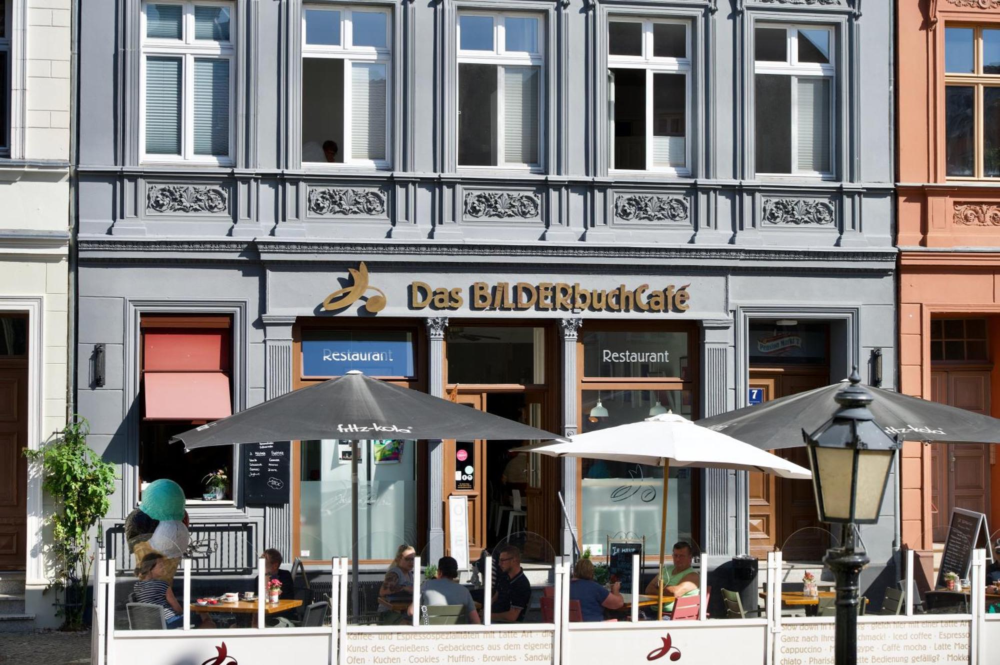 Das Bilderbuchcafe - Pension Markt 7 Havelberg Bagian luar foto